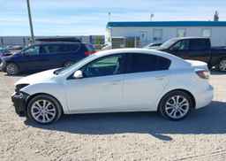 2010 MAZDA 3 S