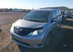 2013 TOYOTA SIENNA LE 7 PASSENGER