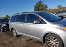 2013 TOYOTA SIENNA LE 7 PASSENGER