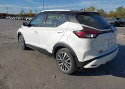 2022 NISSAN KICKS SV