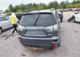 2012 MITSUBISHI OUTLANDER LS