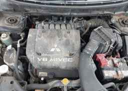 2012 MITSUBISHI OUTLANDER LS