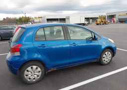 2010 TOYOTA YARIS