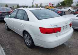 2010 HYUNDAI SONATA