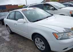2010 HYUNDAI SONATA