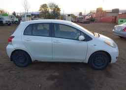 2009 TOYOTA YARIS RS