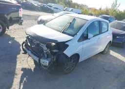 2015 TOYOTA YARIS SE