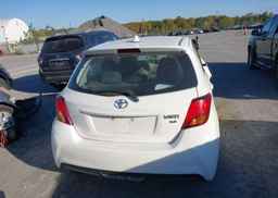 2015 TOYOTA YARIS SE