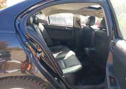 2011 MITSUBISHI lancer se