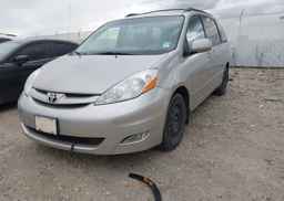 2008 TOYOTA SIENNA CE