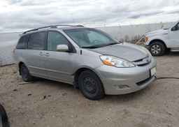 2008 TOYOTA SIENNA CE