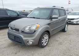 2012 KIA SOUL +