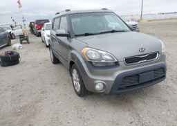 2012 KIA SOUL +