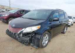 2015 TOYOTA SIENNA LE V6