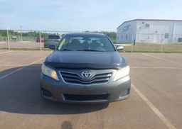2010 TOYOTA CAMRY LE