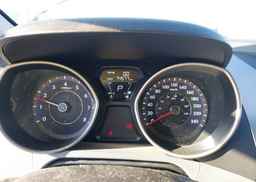 2011 HYUNDAI ELANTRA GL