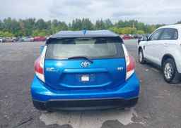 2017 TOYOTA PRIUS C TECHNOLOGY