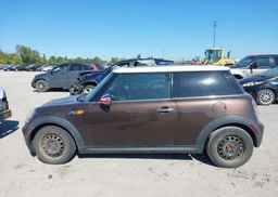2010 MINI COOPER CLASSIC