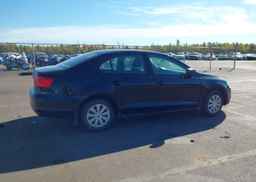 2013 VOLKSWAGEN JETTA S