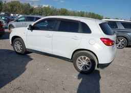 2013 MITSUBISHI RVR SE