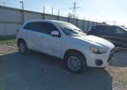 2013 MITSUBISHI RVR SE