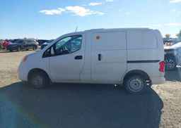 2016 NISSAN NV200 S