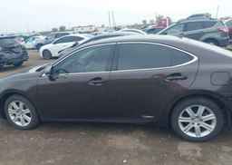 2013 LEXUS ES 300H