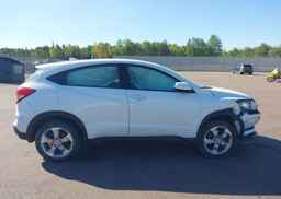 2017 HONDA HR-V LX