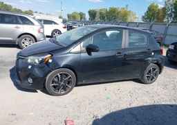 2017 TOYOTA YARIS LE