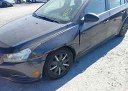 2011 CHEVROLET CRUZE LS