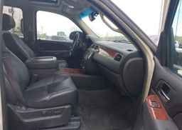 2013 CHEVROLET AVALANCHE