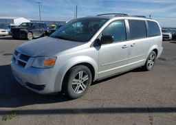 2010 DODGE GRAND CARAVAN SE