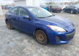 2013 MAZDA MAZDA3 GS-SKY