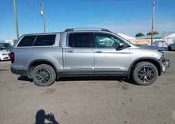 2017 HONDA RIDGELINE TOURING