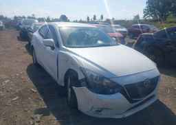 2014 MAZDA MAZDA3 GS-SKY