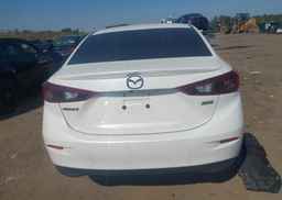 2014 MAZDA MAZDA3 GS-SKY