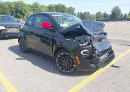 2024 FIAT 500E RED