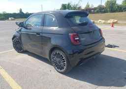 2024 FIAT 500E RED