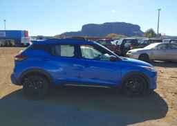 2021 NISSAN KICKS SR