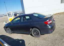 2011 TOYOTA COROLLA S