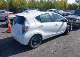 2014 TOYOTA PRIUS C TECHNOLOGY