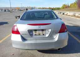 2006 HONDA ACCORD SE