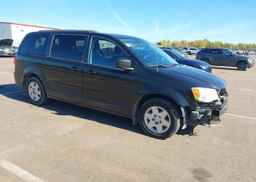 2013 DODGE GRAND CARAVAN SE