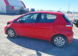 2014 TOYOTA YARIS LE