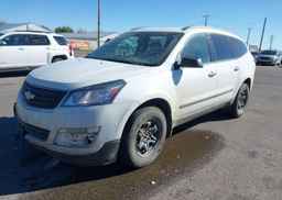 2017 CHEVROLET TRAVERSE LS