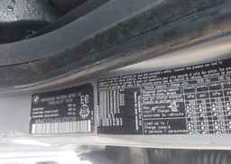 2005 BMW 325I