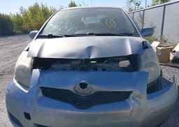 2009 TOYOTA YARIS LE
