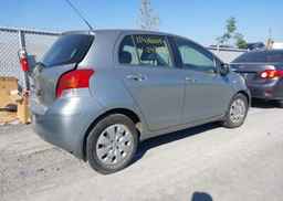 2009 TOYOTA YARIS LE