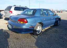 1997 PONTIAC GRAND AM SE