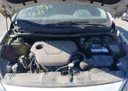 2013 HYUNDAI ACCENT GL
